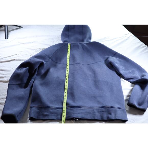 Nike Tech Full-Zip Hoodie Men’s Large Navy Blue – Water-Resistant Zipper Pockets - Picture 7 of 10